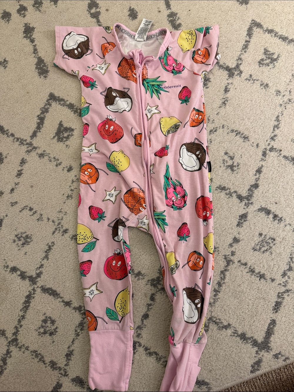 Bonds wondersuit 2T fruit Bundle